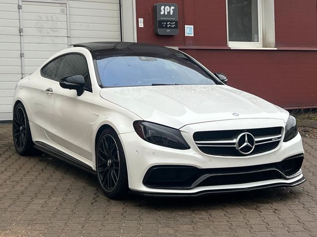 Mercedes-Benz C 63 AMG Mercedes-AMG C 63 S*-* Performance***