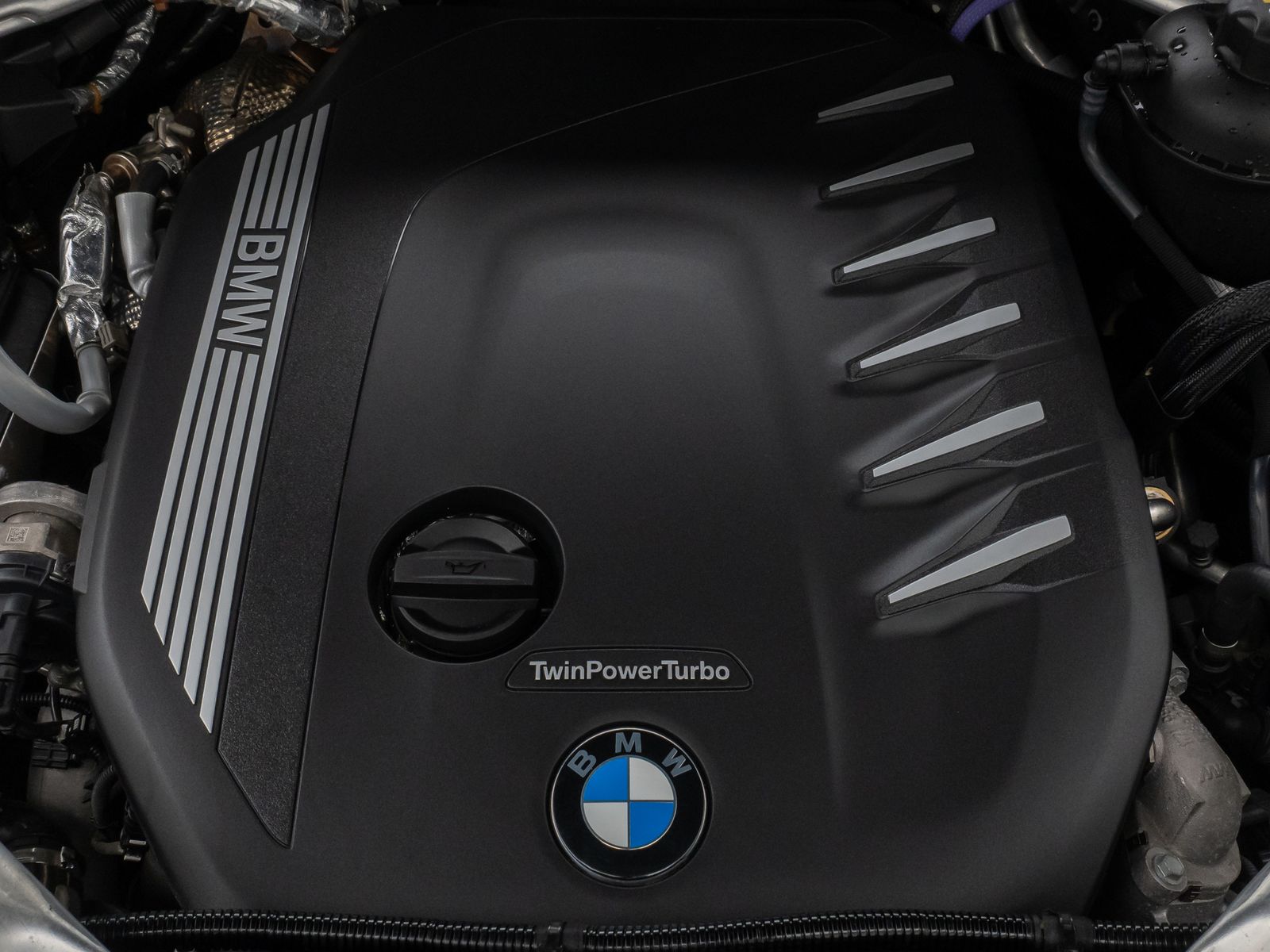 Fahrzeugabbildung BMW X5 xD40d M Sport Panorama Kamera HUD DAB HiFi