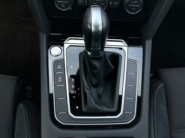 Volkswagen Passat Alltrack wie NEU LED*360Grad*4WD*PDC*ACC