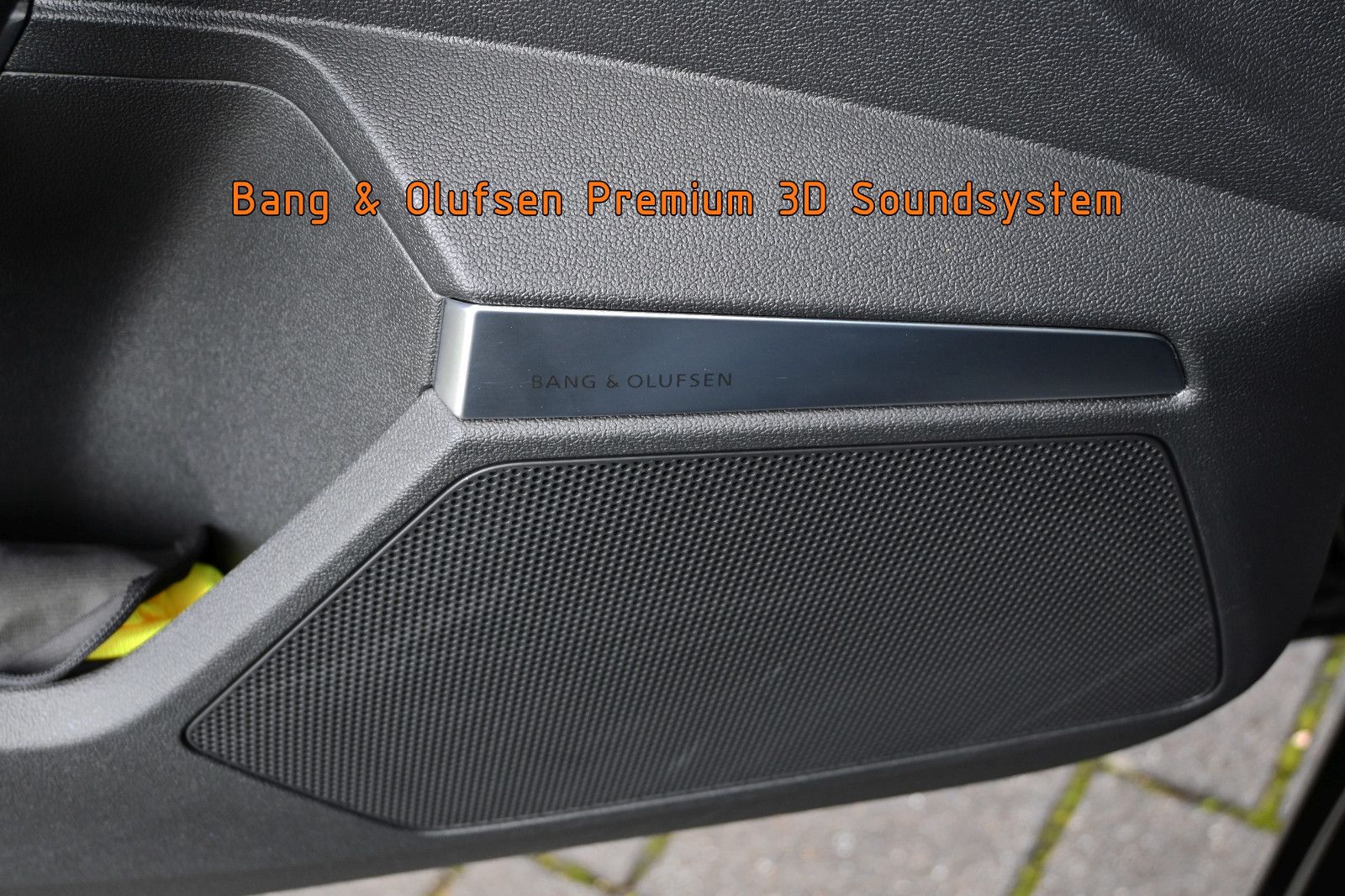 Fahrzeugabbildung Audi A3 35 TFSI S tro. Limousine °ACC°PANO°HEAD-UP°