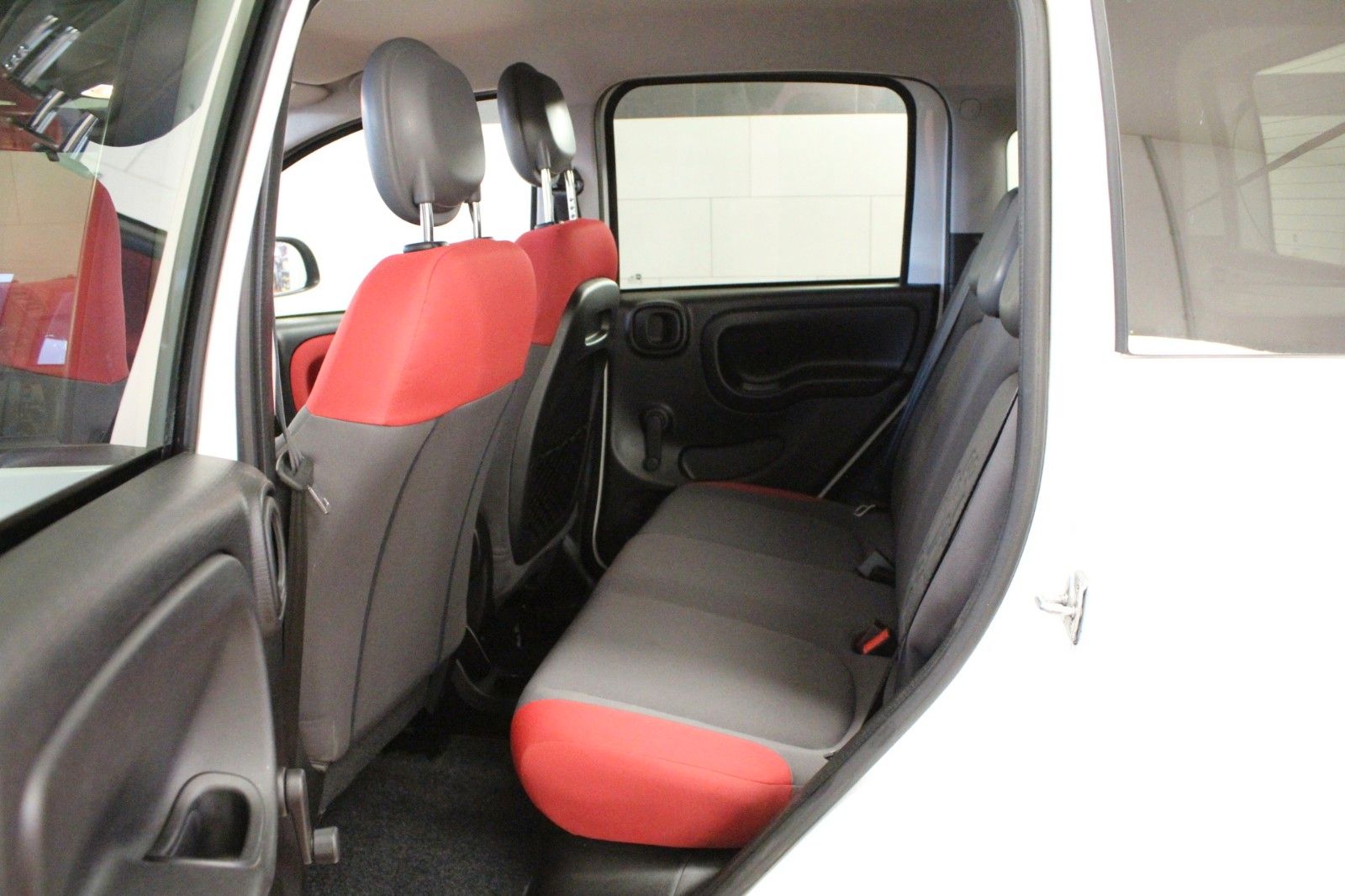 Fahrzeugabbildung Fiat Panda  Lounge 1.2