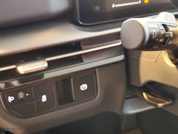 Kia Sportage 1.6T DCT-MJ.26-NAVI-LED-KAMERA-SHZG-PDC