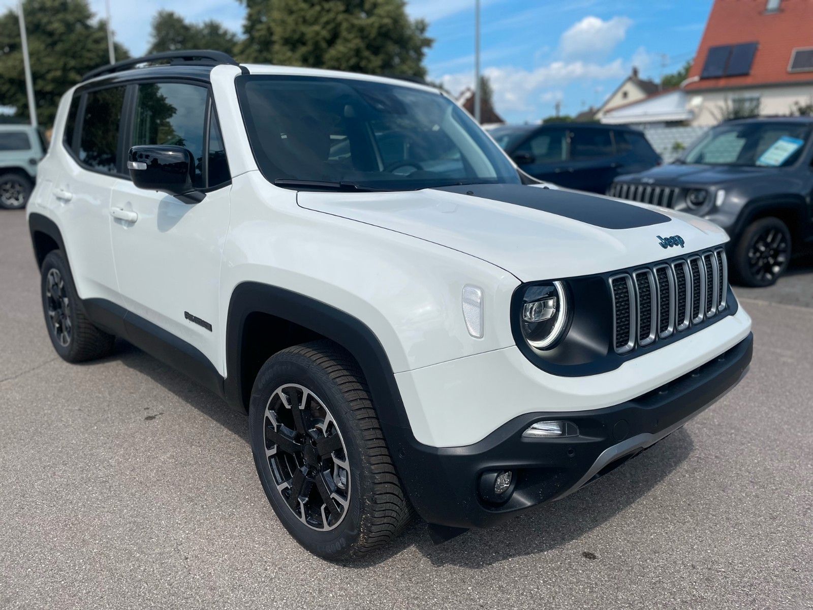 Fahrzeugabbildung Jeep RENEGADE PHEV MY23-High Upland