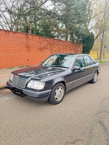 Mercedes-Benz E 200 *Rarität*W124*Klima*SD*el.Fh. Tüv2/27