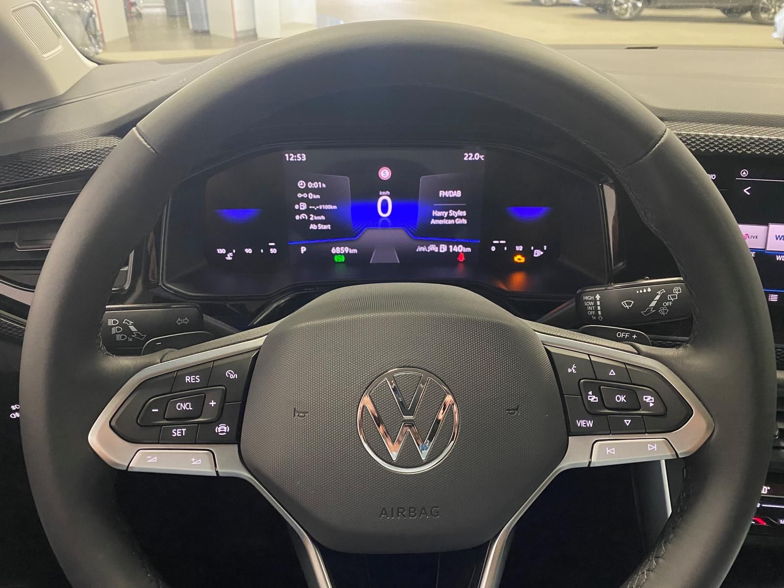 Fahrzeugabbildung Volkswagen Taigo 1.5 TSI ACT Life APP+MATRIX+ALLWETTER+RFK+
