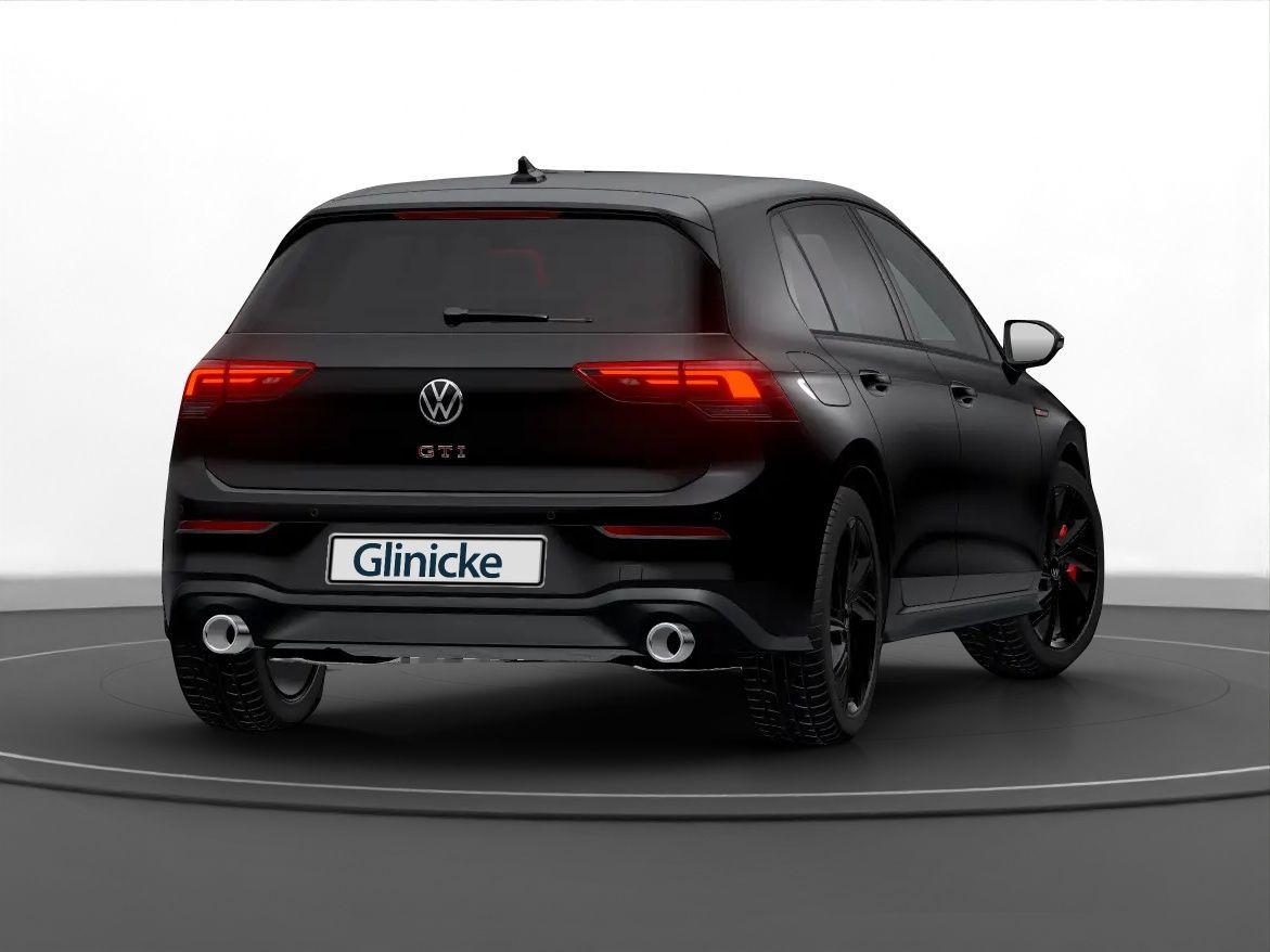Volkswagen Golf VIII GTI 2.0 TSI LED LM 18" Navi PDC vo+hi
