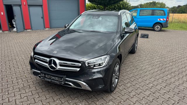 MERCEDES-BENZ GLC 300 4Matic LED Elekt.Klappe Kamera CarPlay