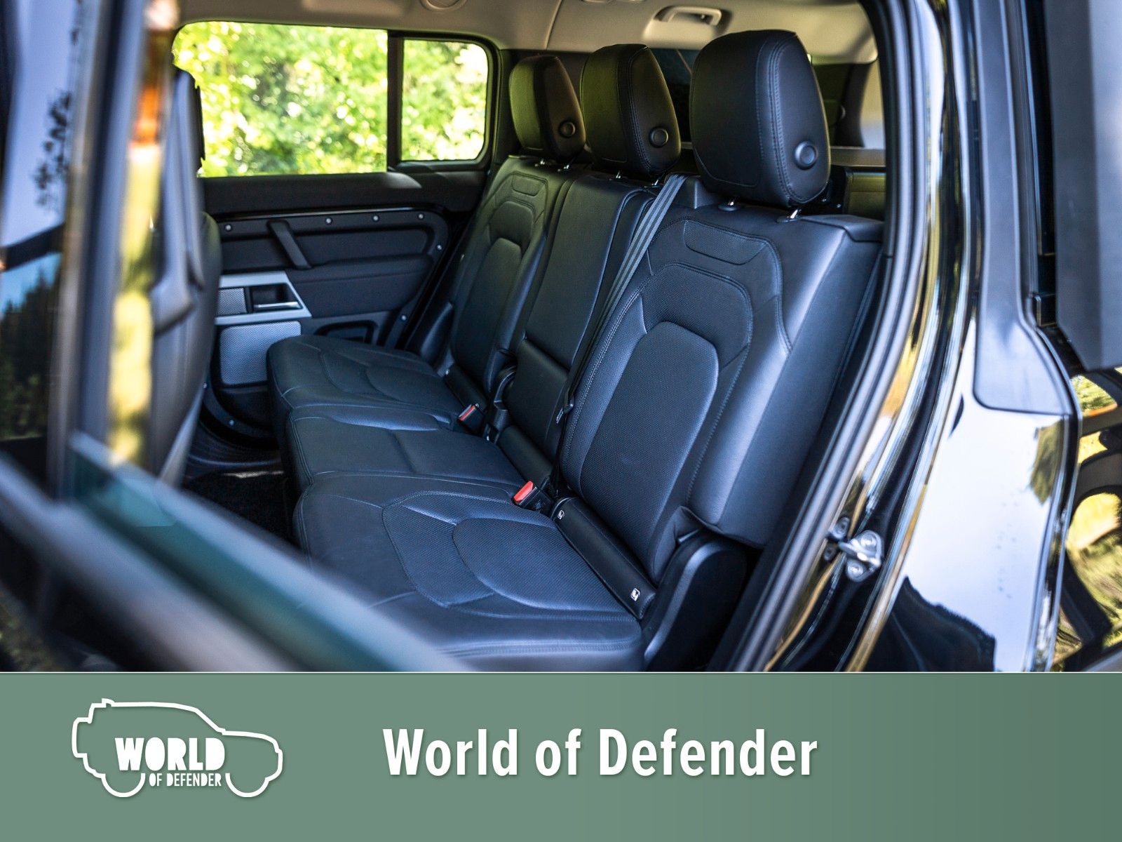 Fahrzeugabbildung Land Rover Defender 130 D250  X-Dynamic SE Basecamp Edition