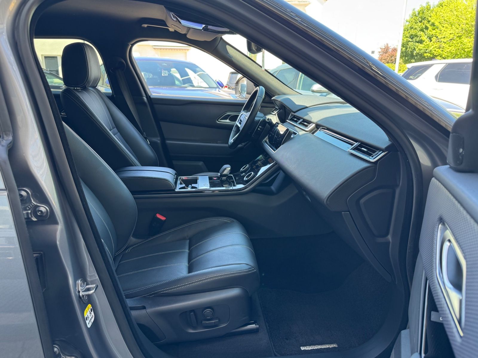 Fahrzeugabbildung Land Rover Range Rover Velar/360*Cam/LED/CapPlay/LEDER/