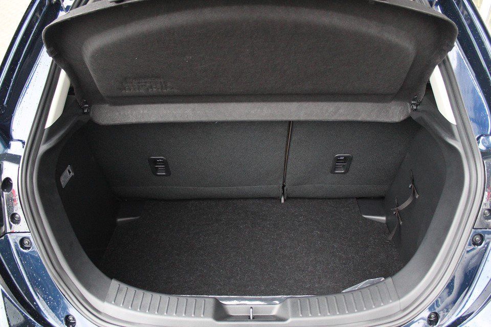 Fahrzeugabbildung Mazda 2 Kizoku G-90 Voll-LED ACAA SHZ RFK EPH LRS BSM