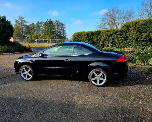 Ford Focus Cabrio Coupe CC Titanium DB3 2.0