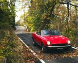 Fiat 124 Spider America CS Pininfarina - rote Fiat 124 Spider