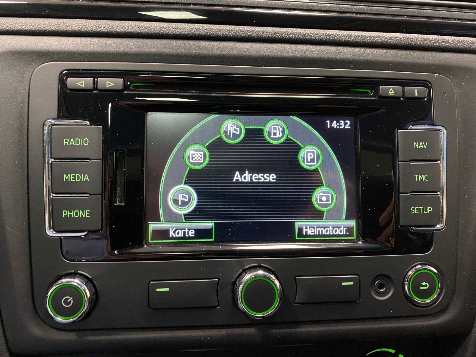 Fahrzeugabbildung SKODA Rapid 1.2 TSI Ambition Spaceback+Einzelstück+17