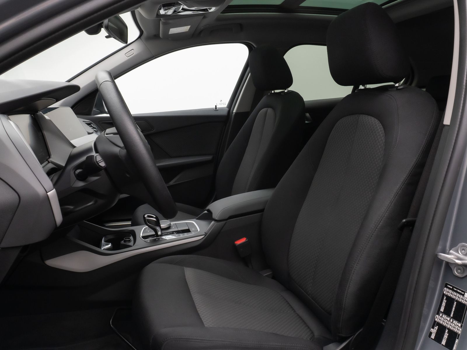 Fahrzeugabbildung BMW 120i Panorama Kamera HUD HiFi DAB LED 17Zoll