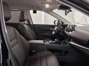 Fotografie des Nissan X-Trail 1.5 VC-T Mild-Hybrid Xtronic N-Connecta
