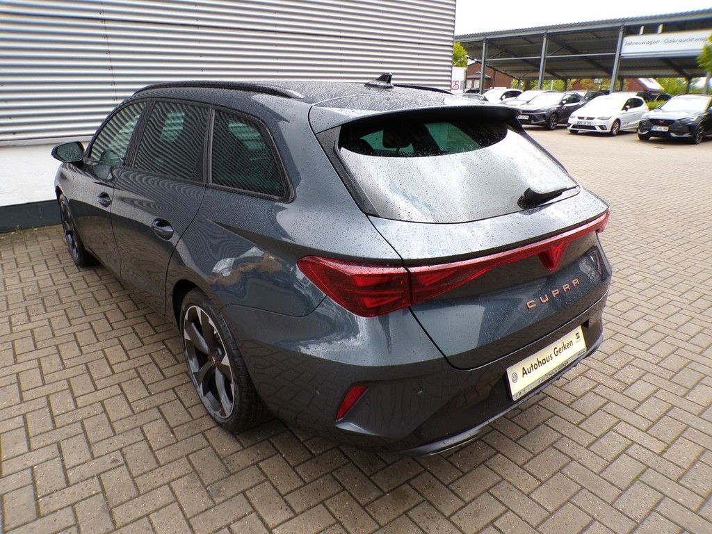 Fahrzeugabbildung CUPRA Leon Sportstourer 1.5 eTSI DSG