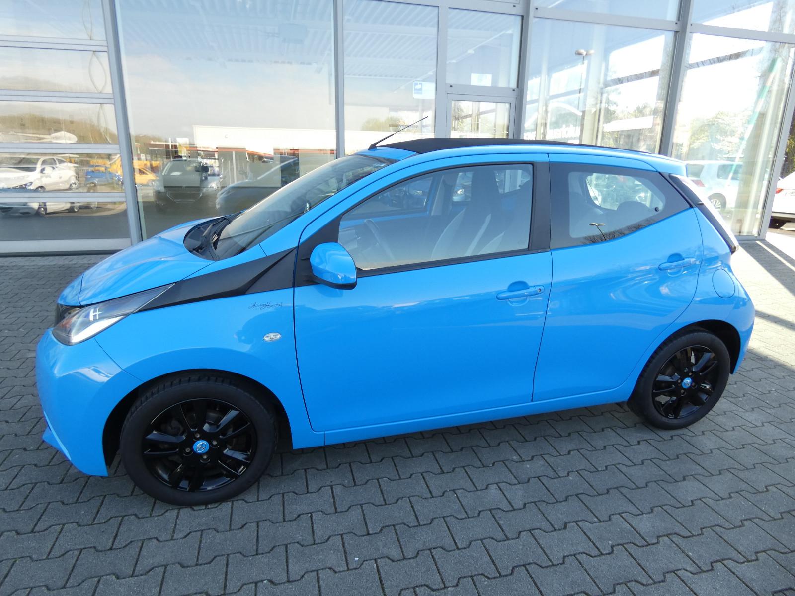 Toyota Aygo AYGO x-wave*2 HAND*RFK*FALTDACH*5-TÜR*TEMPO