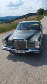 Mercedes-Benz 280 SE - Mercedes-Benz 280 aus 1969: 280s