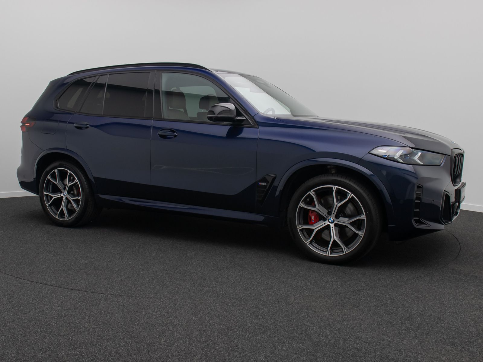 Fahrzeugabbildung BMW X5 M60i xD 360°AHK H/K HUD Individual Belüftung