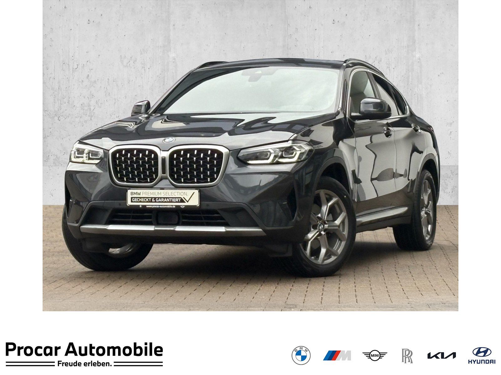 BMW X4 xDrive20d AdapLED DA PA ACC Pano AHK HiFi