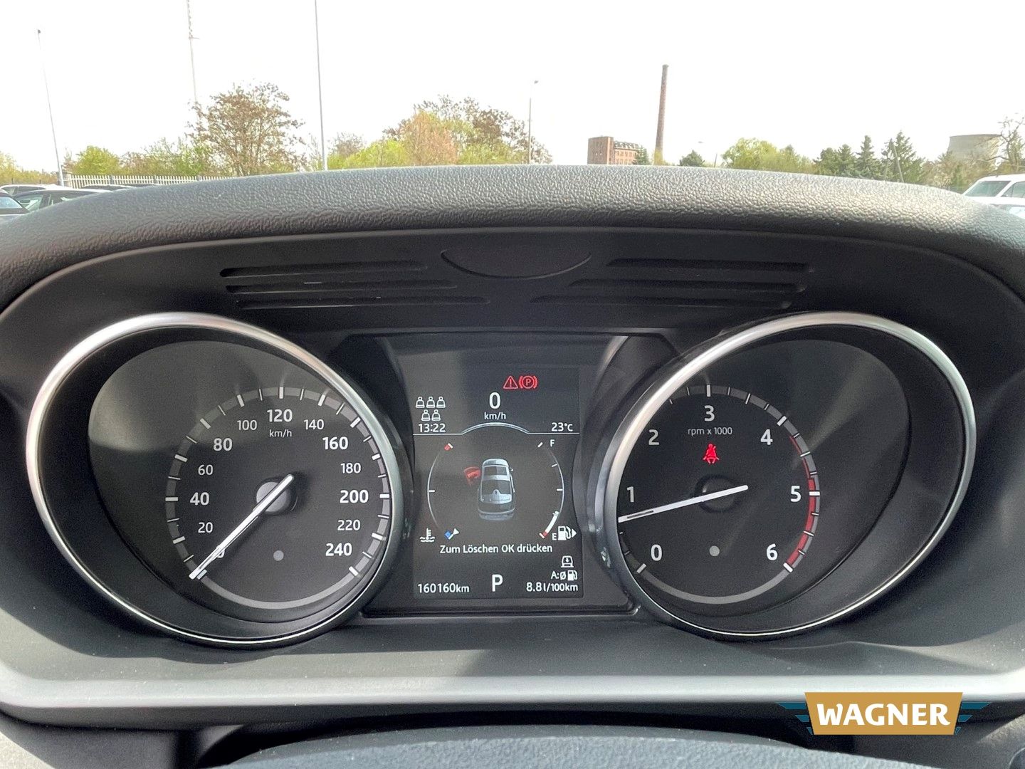 Fahrzeugabbildung Land Rover Discovery 5 SE SDV6 7-Sitzer Keyless