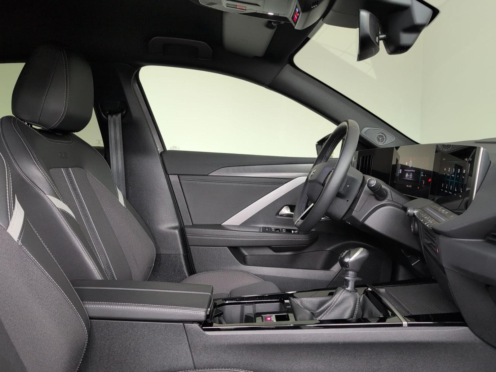 Opel Astra ST 1.2 Turbo GS Allwetter AHK ACC Shzg.360, миниатюра 22