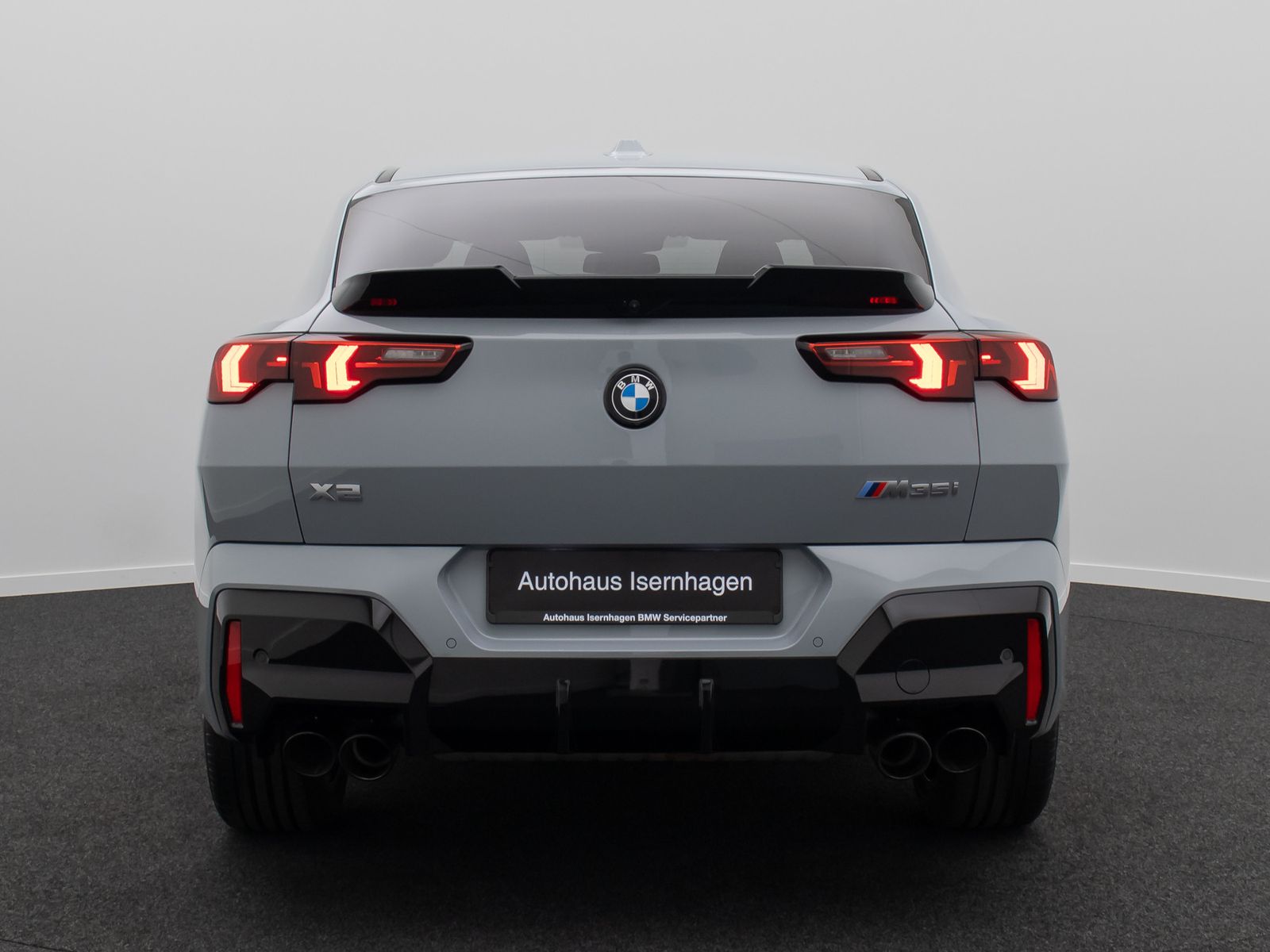 Fahrzeugabbildung BMW X2 M35i xD HUD 360&deg; H/K DAB Panorama 19Zoll Voll