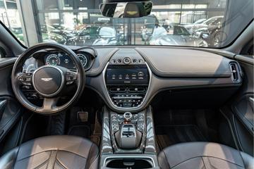 2022 Aston Martin DBX — миниатюра 35