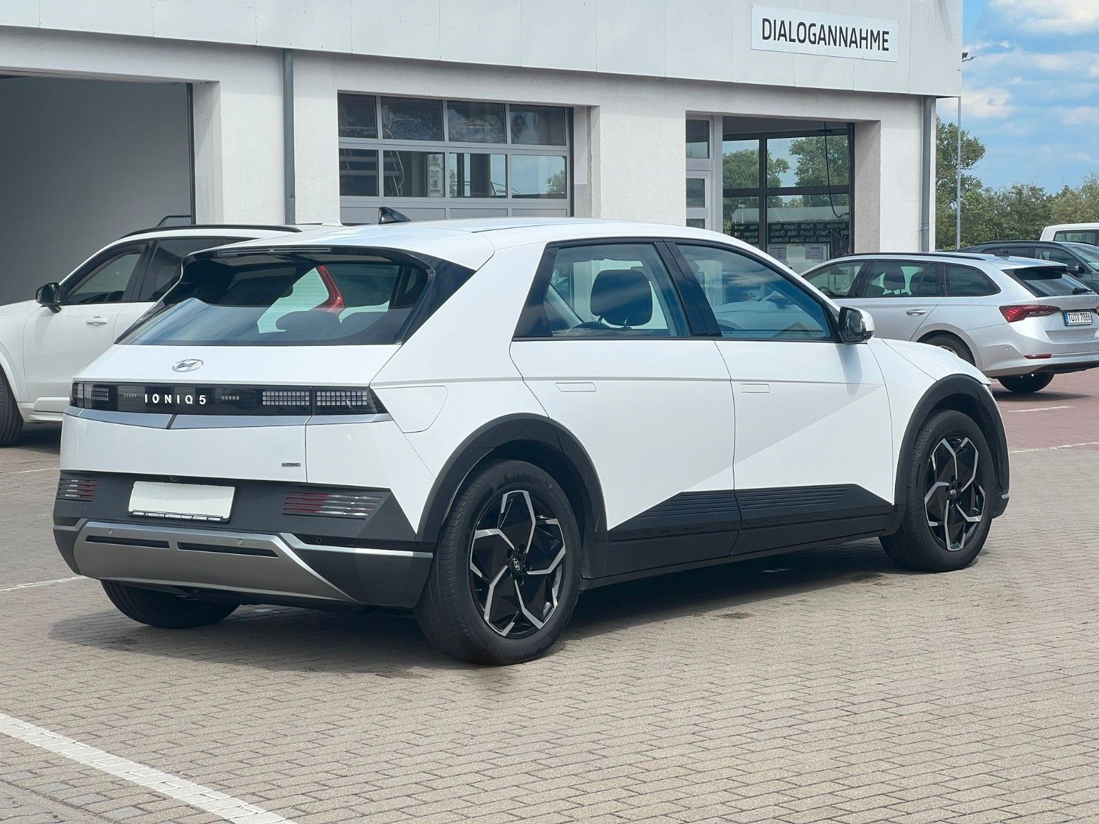 Fahrzeugabbildung Hyundai IONIQ 5 Dynamiq 239kW *RW481KM*Navi*ACC*LED*RFK*
