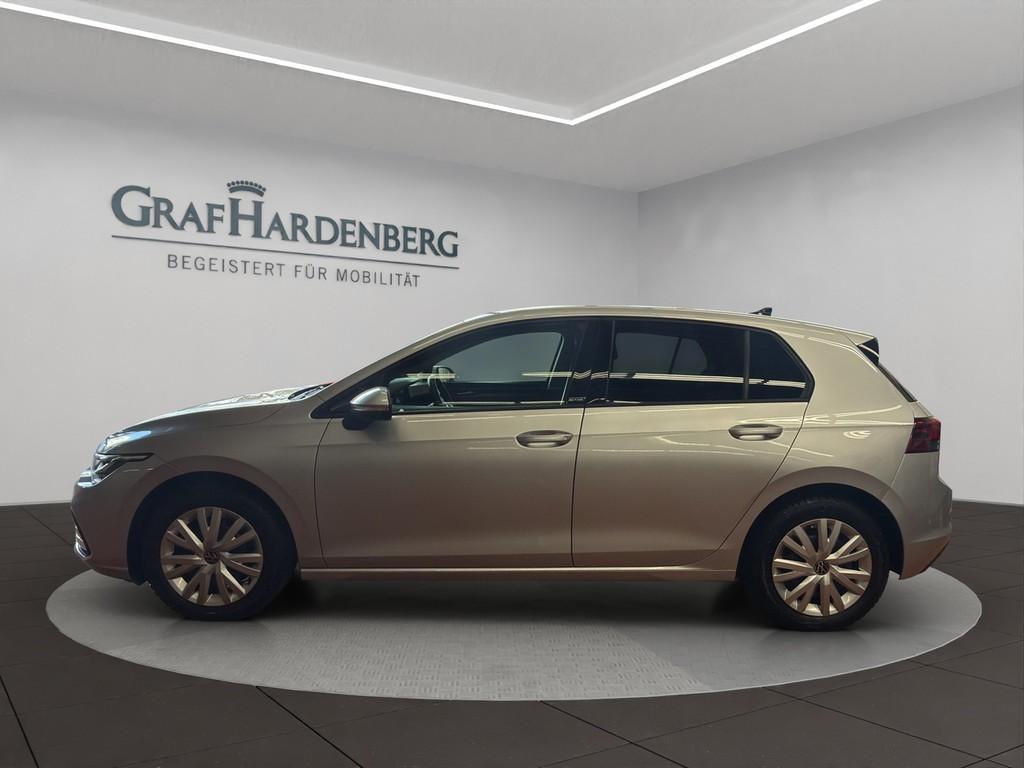 Volkswagen Golf 8 Active 2.0 TDI DSG Navi AHK LED ACC