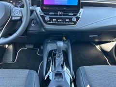 TOYOTA Corolla 2.0 Hybrid Touring Sports Teamplayer (ZE