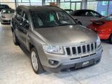 Jeep Compass Limited 4x2 LEDER*NAVI*8xBEREIFT* - gebrauchte Jeep Compass aus dem Jahr 2013