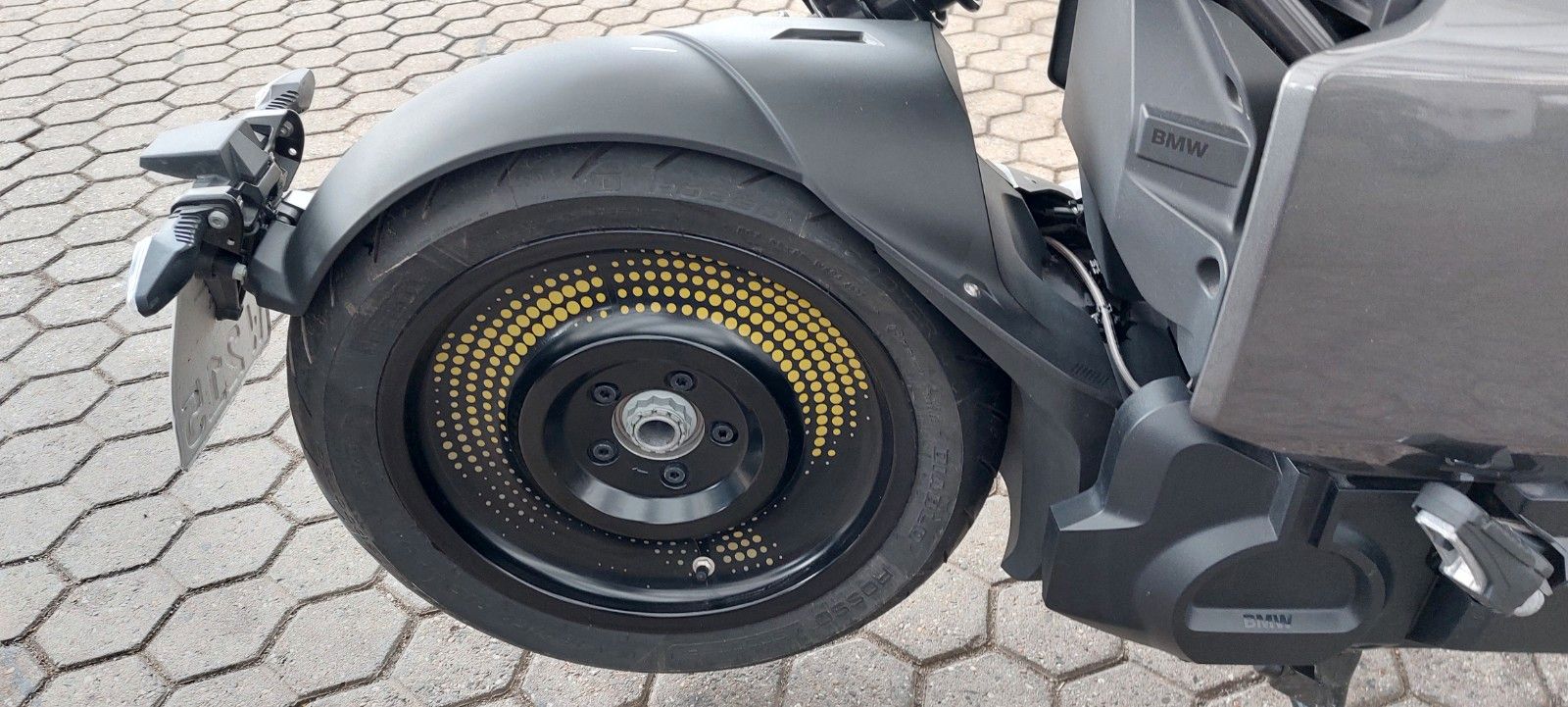 Fahrzeugabbildung BMW CE 04 Avantgarde   nur 1100 KM