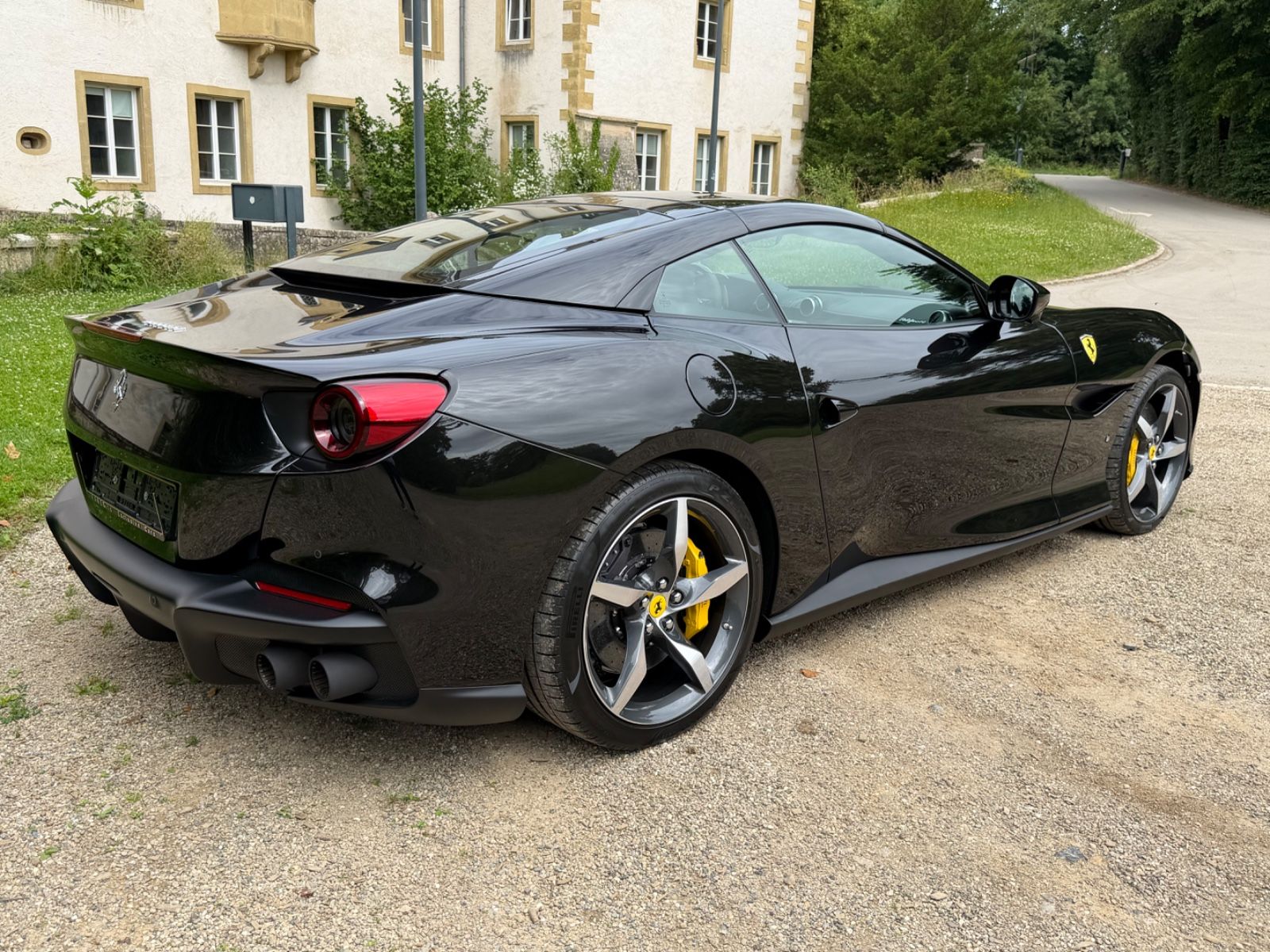 Ferrari Portofino 3.9 T V8 M DCT NEU ,MAGNERIDE,CARBON, imagem 3