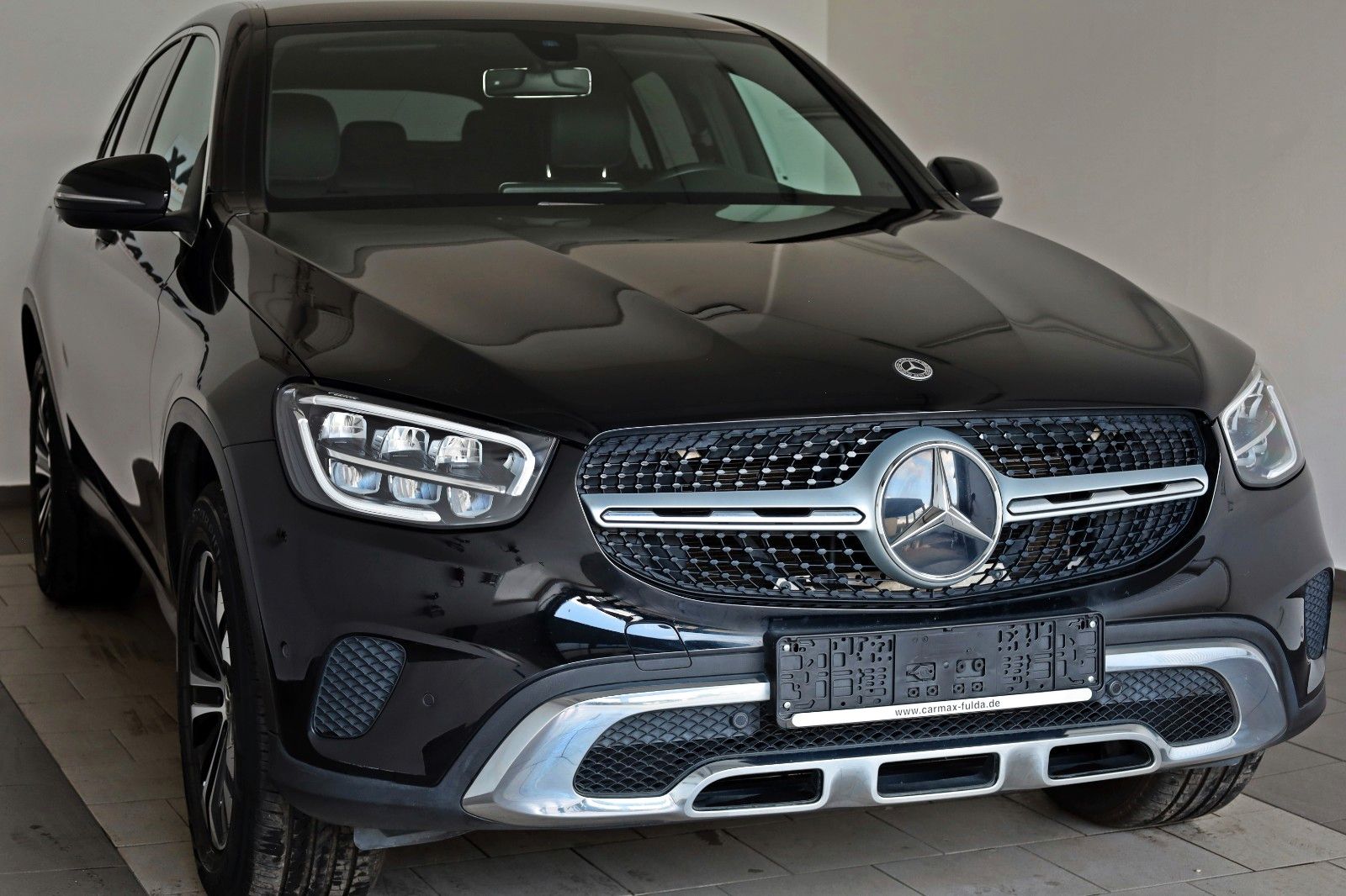 Fahrzeugabbildung Mercedes-Benz GLC 300 de 4Matic Coupè,Leder,Navi,LED,SH,Kamera