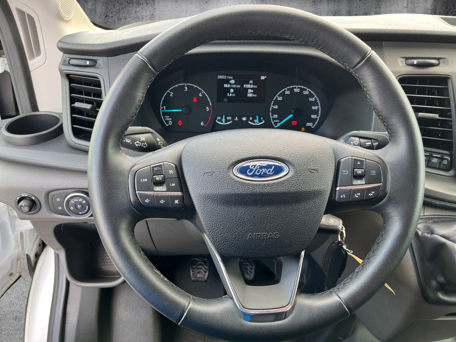 Fahrzeugabbildung Ford Transit Kasten 350 L3 Trend