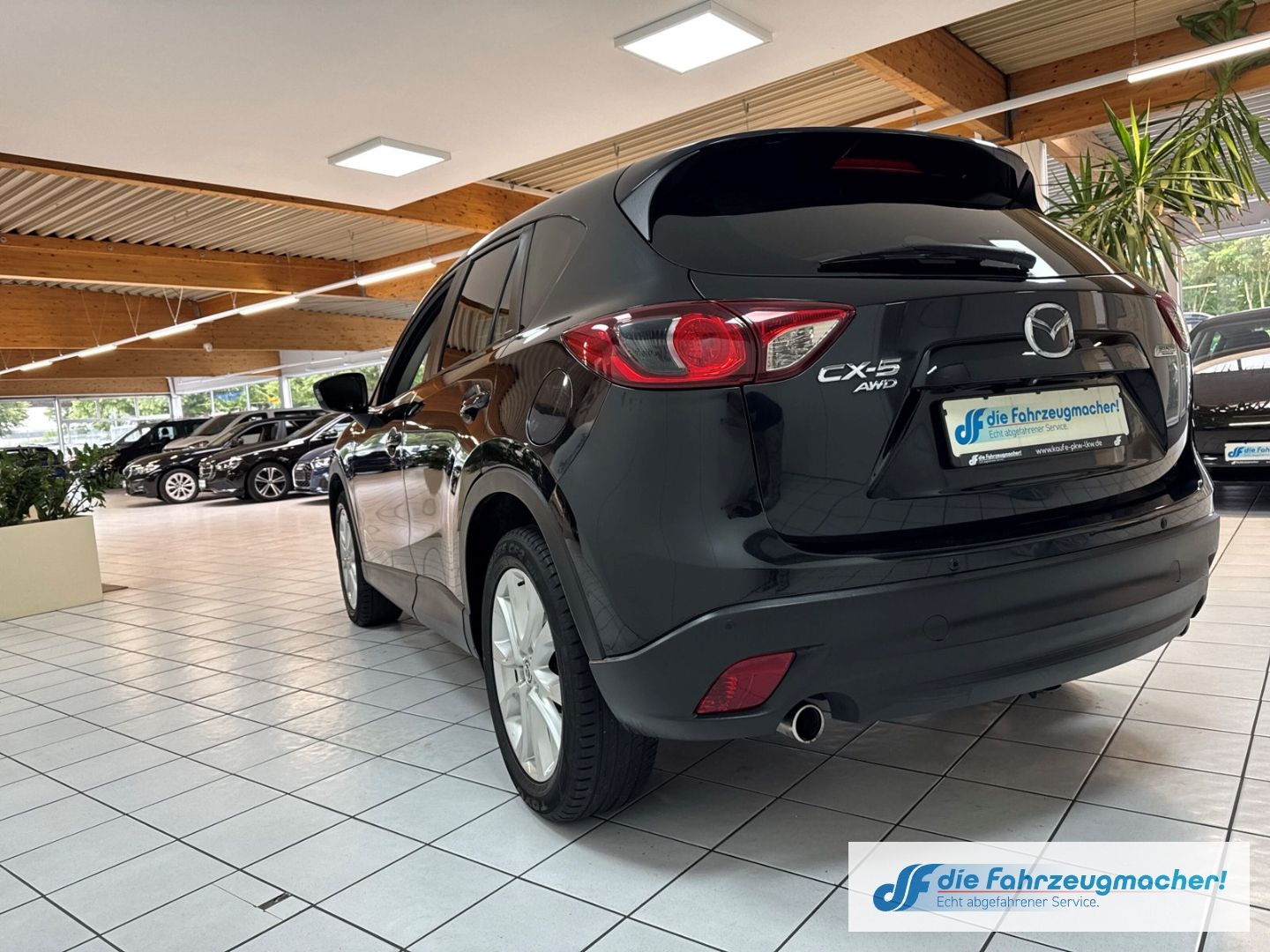 Fahrzeugabbildung Mazda CX-5 Sports-Line AWD 4x4 AUTOMATIK 2.2 SKYACTIV-