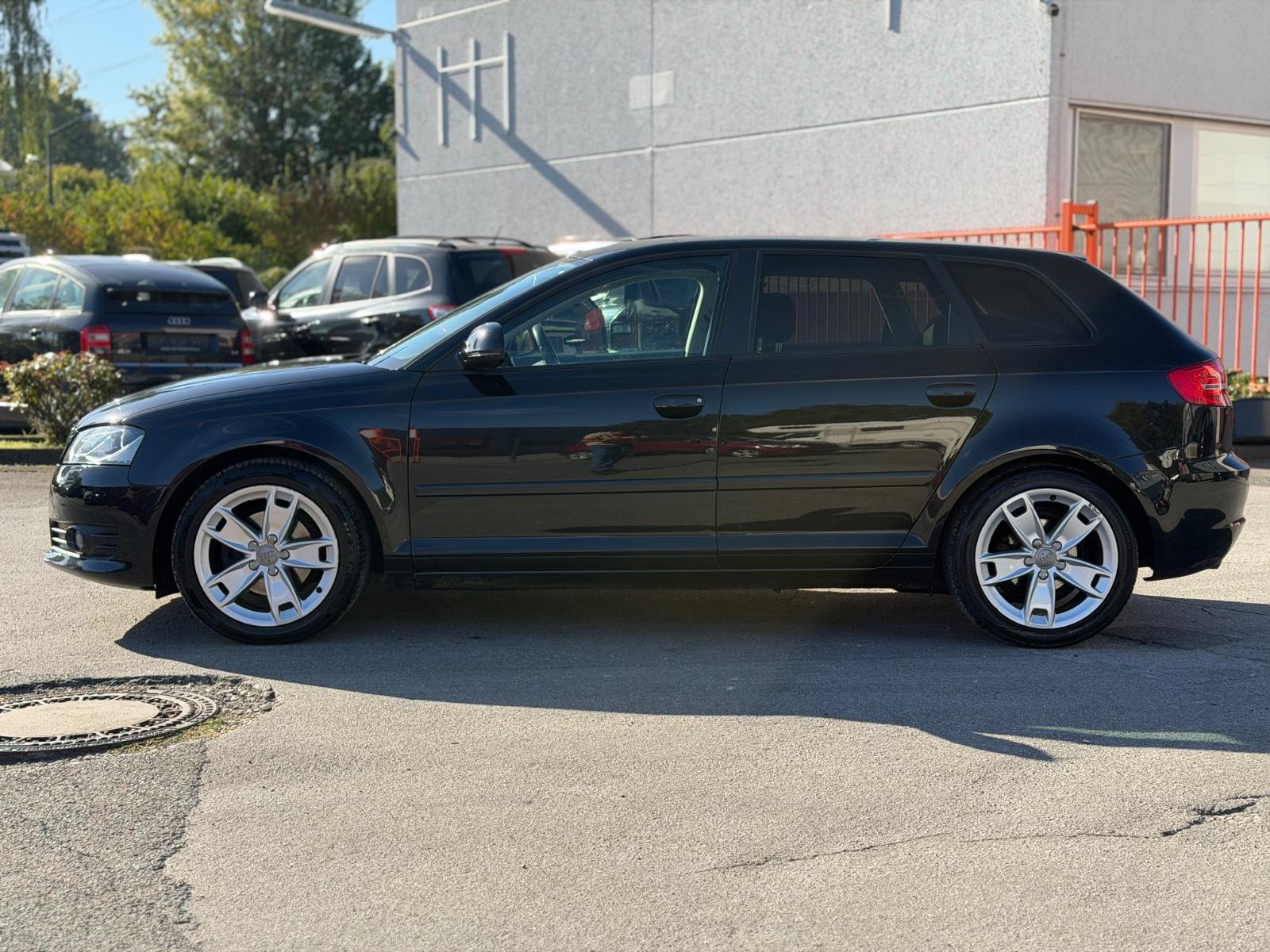 Audi A3 Sportback 1.4 TFSI Ambition Xenon Facelift