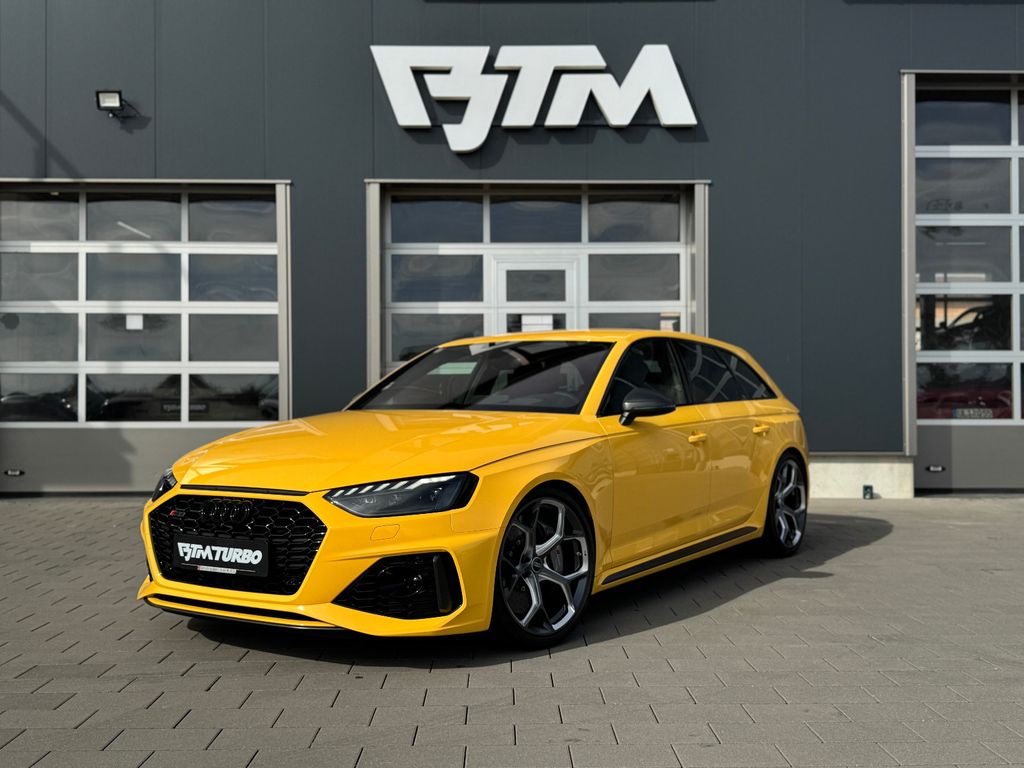 Audi RS4