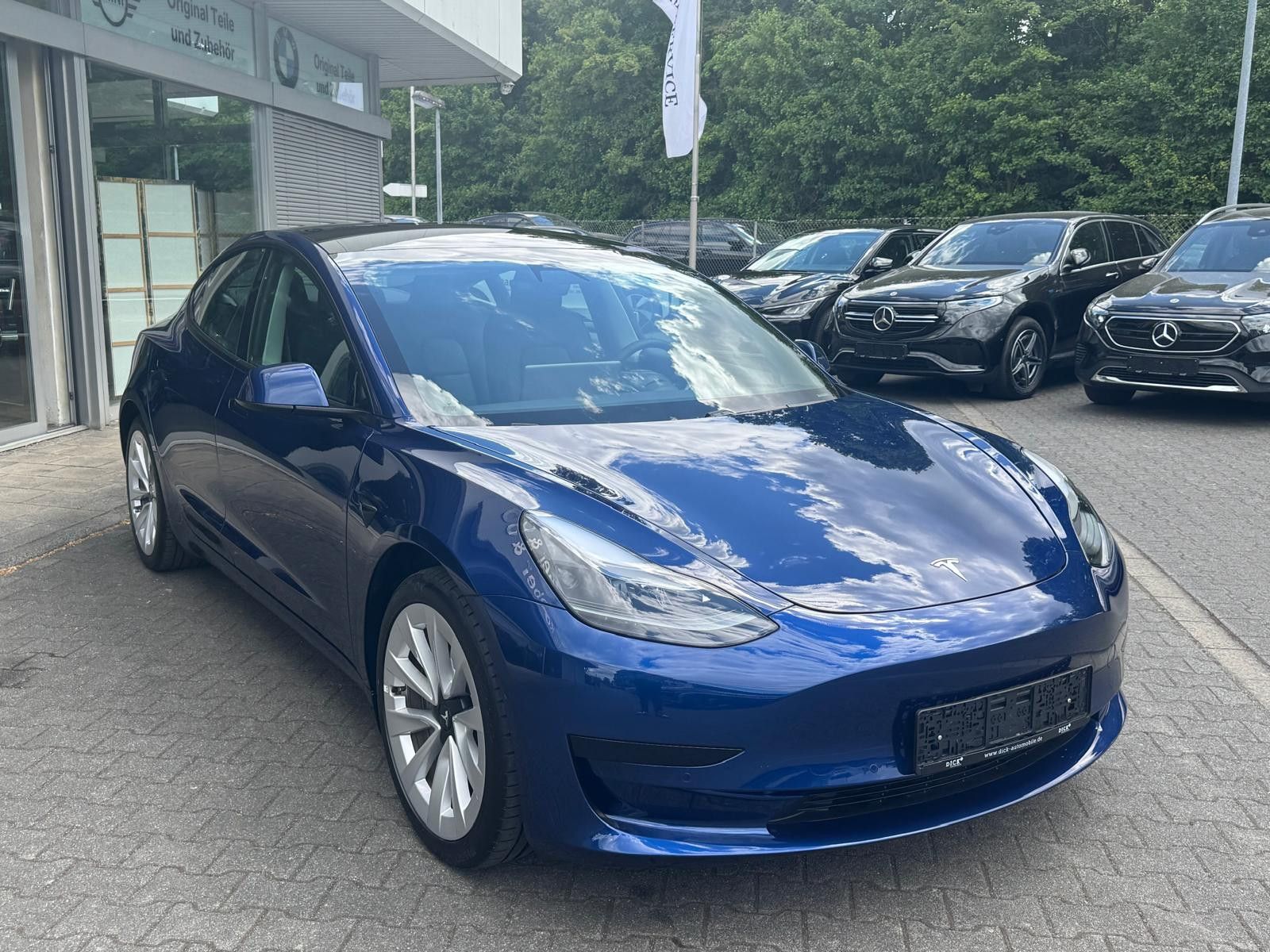Fahrzeugabbildung Tesla Model 3 RWD PANO+LED+NAVI+SHZ+KAMERA+ACC+WP