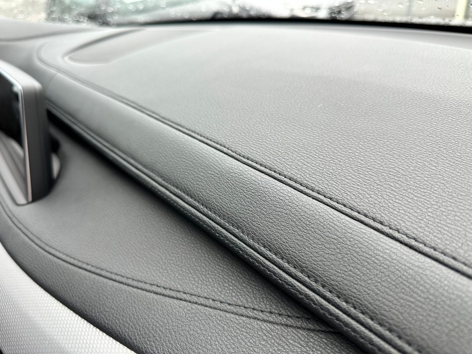 Fahrzeugabbildung BMW X6 M50 M SPORTPAKET*AHK+KAMERA*