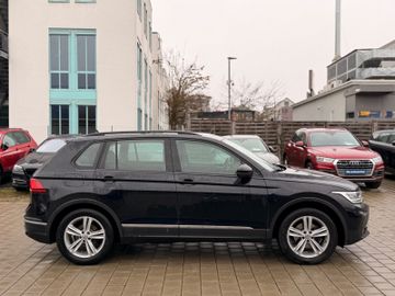 Volkswagen Tiguan - 5