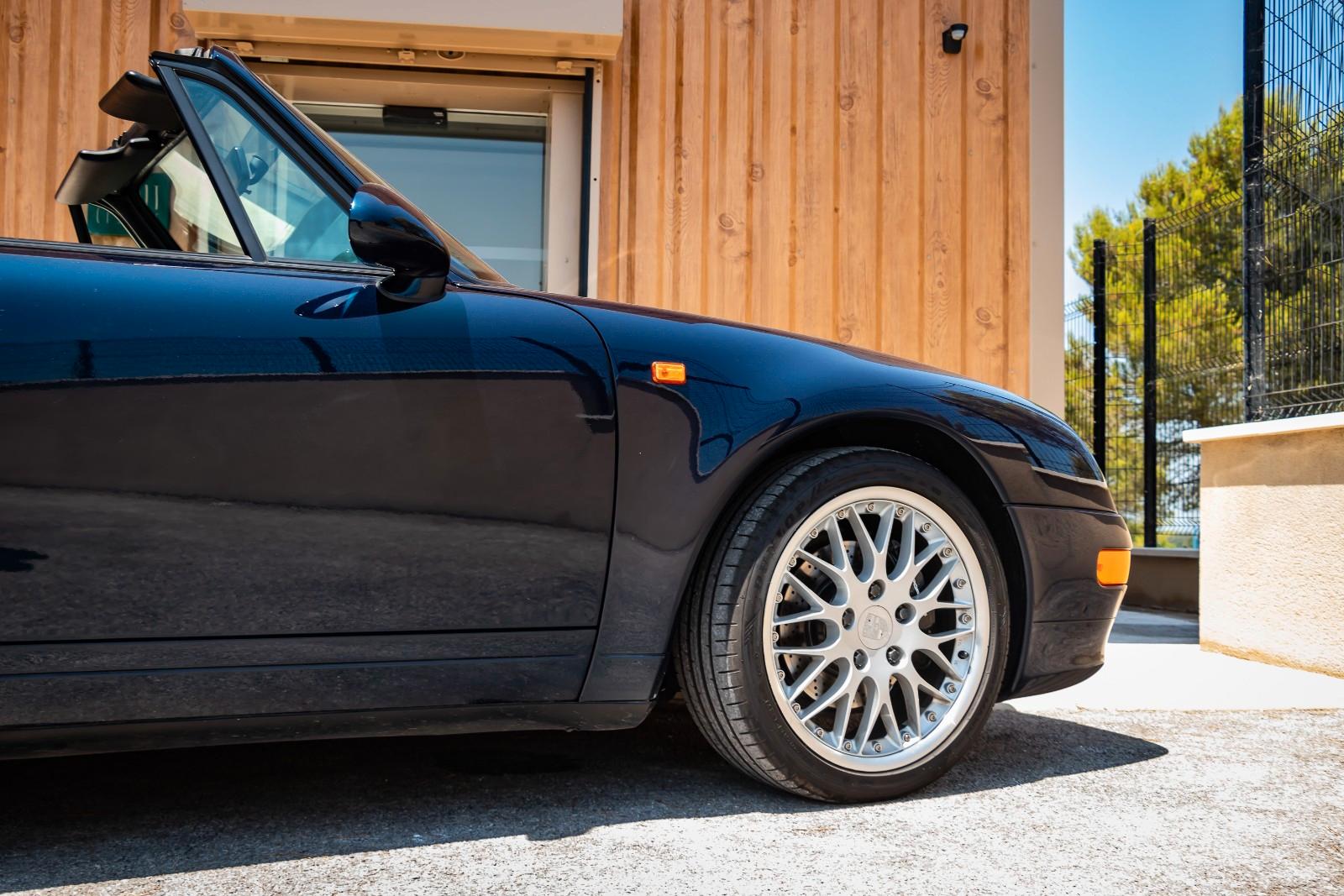 Porsche 993 Carrera Cabriolet