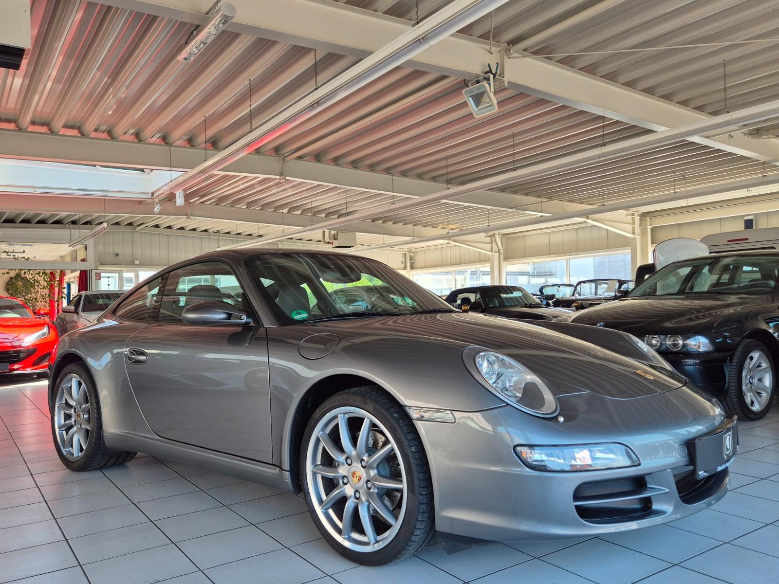 Porsche 997 Carrera/Dt./Historie/Meteor Grau/Top
