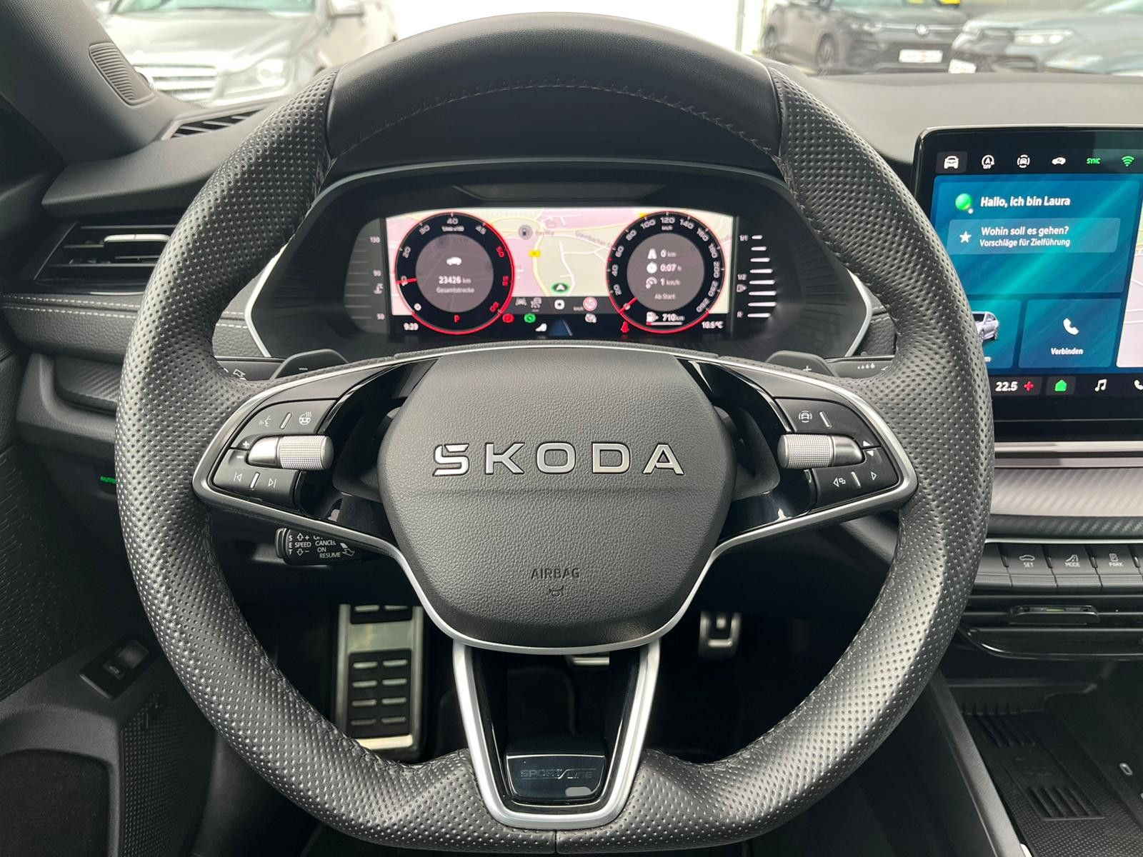 Fahrzeugabbildung SKODA Octavia 2.0 DSG Sportline MATRIX*PANO*CANT.*5J.G