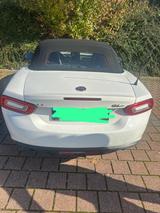 Fiat 124 Spider 1.4 MultiAir Turbo Europa Limited... - weiße Fiat 124 Spider
