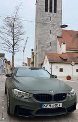 BMW M4 Coupé M4 - BMW M4: Coupe