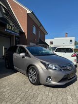 Toyota Avensis Kombi Edition - Toyota in Bremen