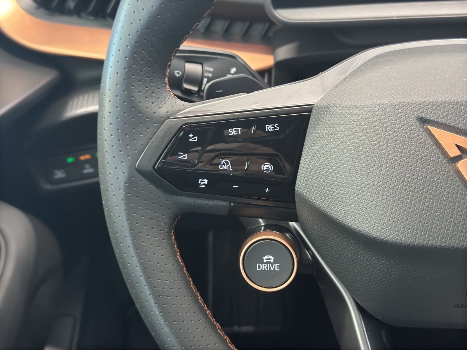 Cupra Tavascan - Bild 18
