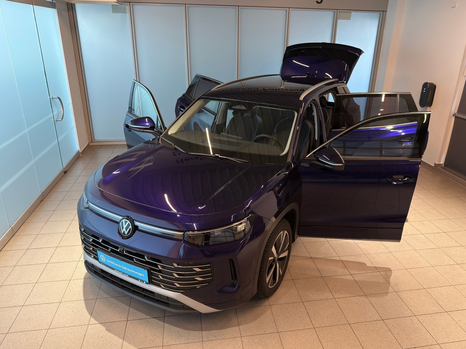 Volkswagen Tayron 1.5 eTSI Elegance AHK Area-View Massage foto 2